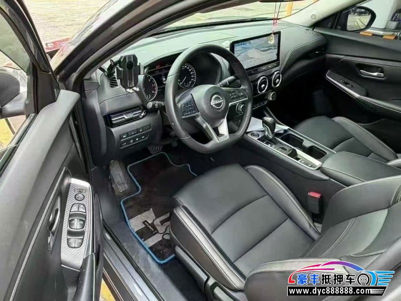 24年日产轩逸轿车抵押车出售