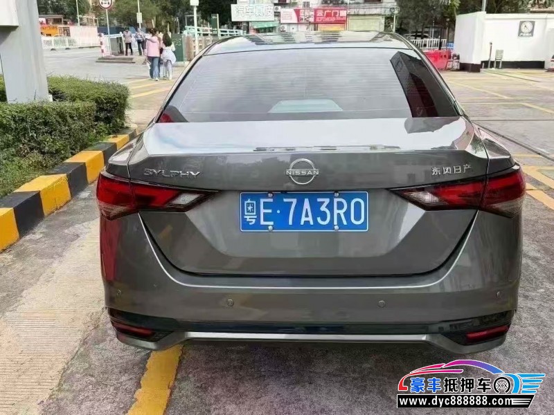 24年日产轩逸轿车抵押车出售