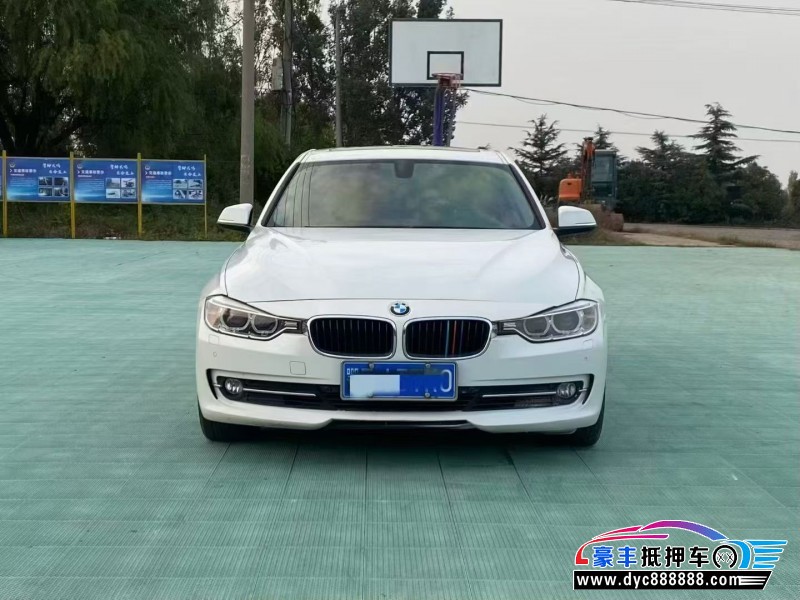 15年宝马3系轿车抵押车出售