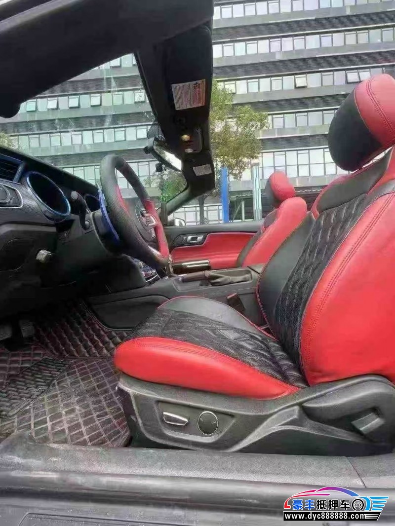 19年福特野马轿车抵押车出售