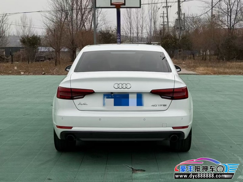 17年奥迪A4L轿车抵押车出售