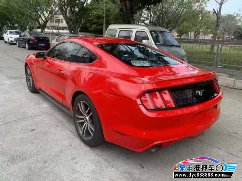 17年福特野马轿车抵押车出售