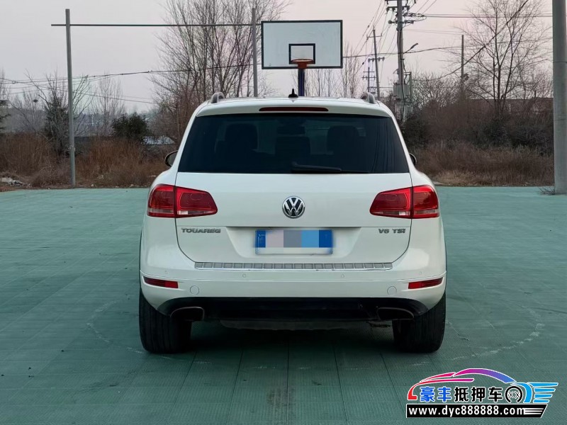 15年大众途锐轿车抵押车出售