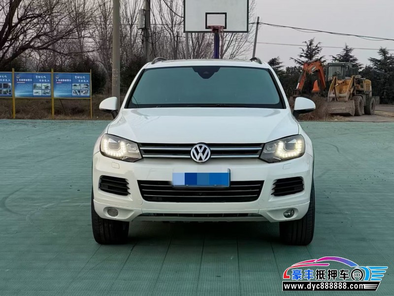 抵押车出售15年大众途锐轿车