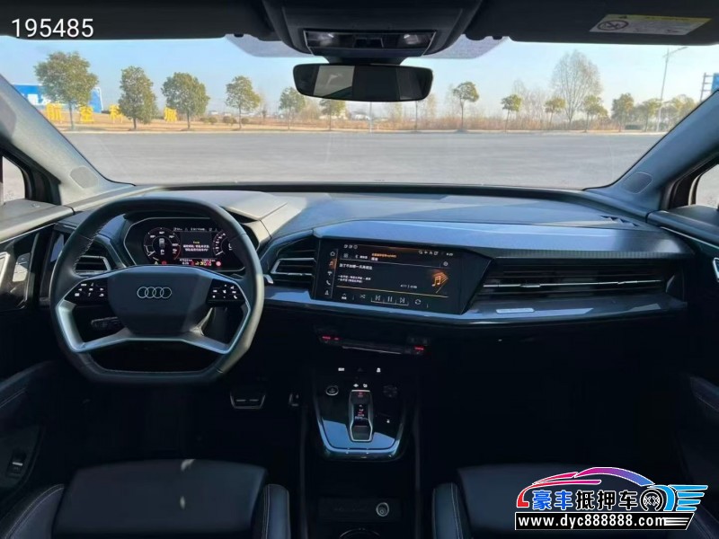 25年奥迪Q4轿车抵押车出售