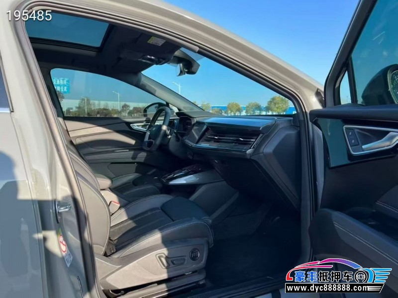 25年奥迪Q4轿车抵押车出售