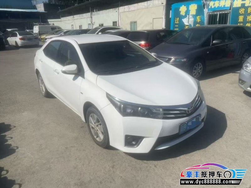 15年丰田卡罗拉轿车抵押车出售