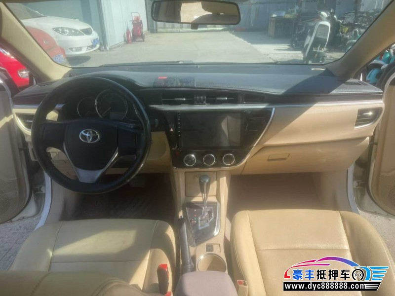 15年丰田卡罗拉轿车抵押车出售