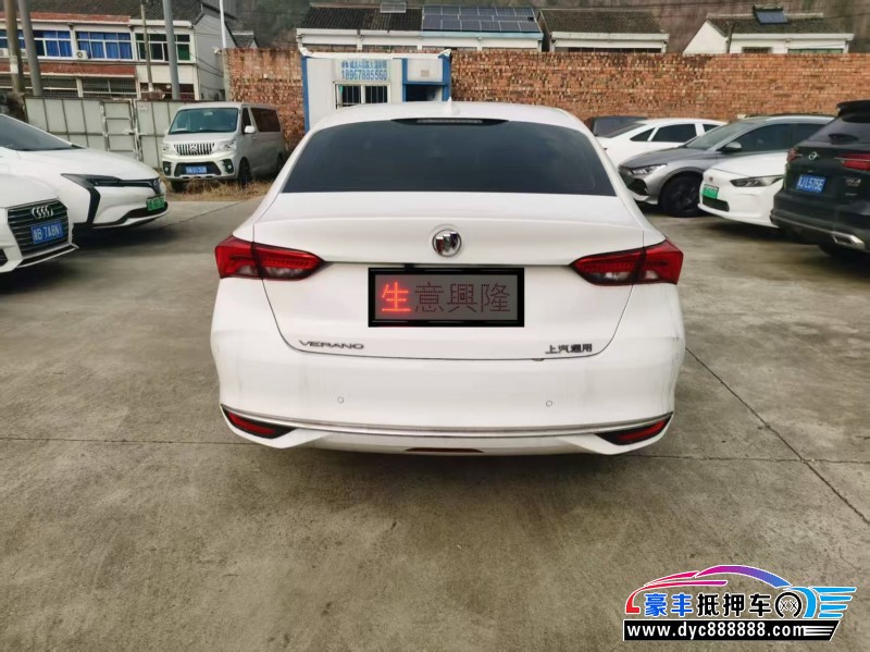 25年别克威朗轿车抵押车出售