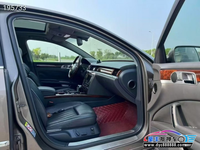 18年大众辉腾轿车抵押车出售