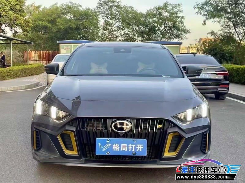 22年传祺影豹轿车抵押车出售