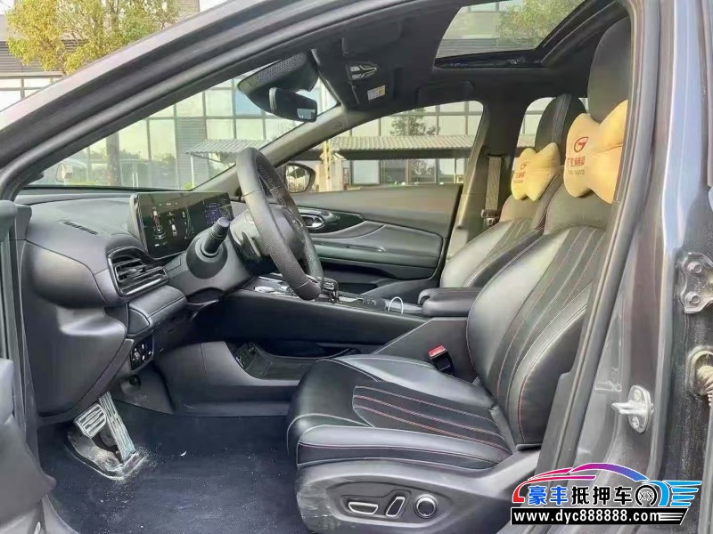 22年传祺影豹轿车抵押车出售