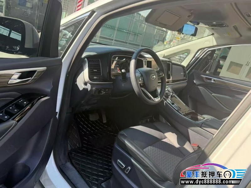 23年传祺M8轿车抵押车出售