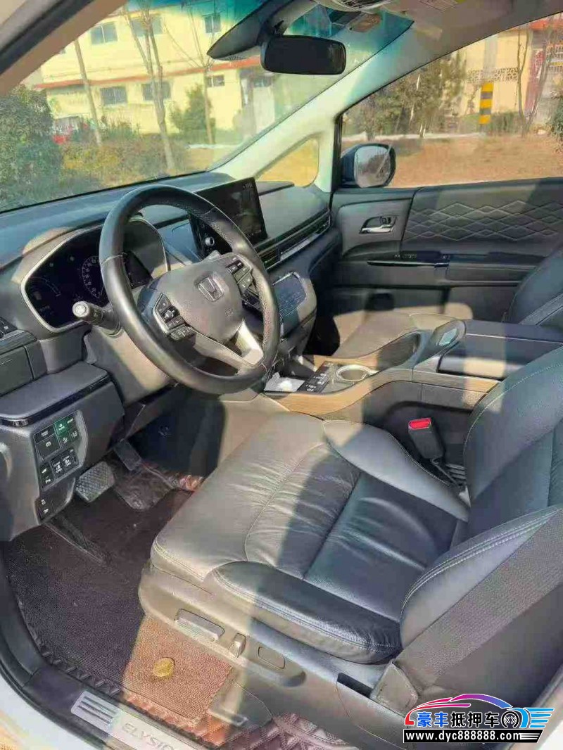 22年本田艾力绅轿车抵押车出售