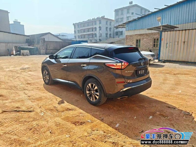 18年日产楼兰轿车抵押车出售