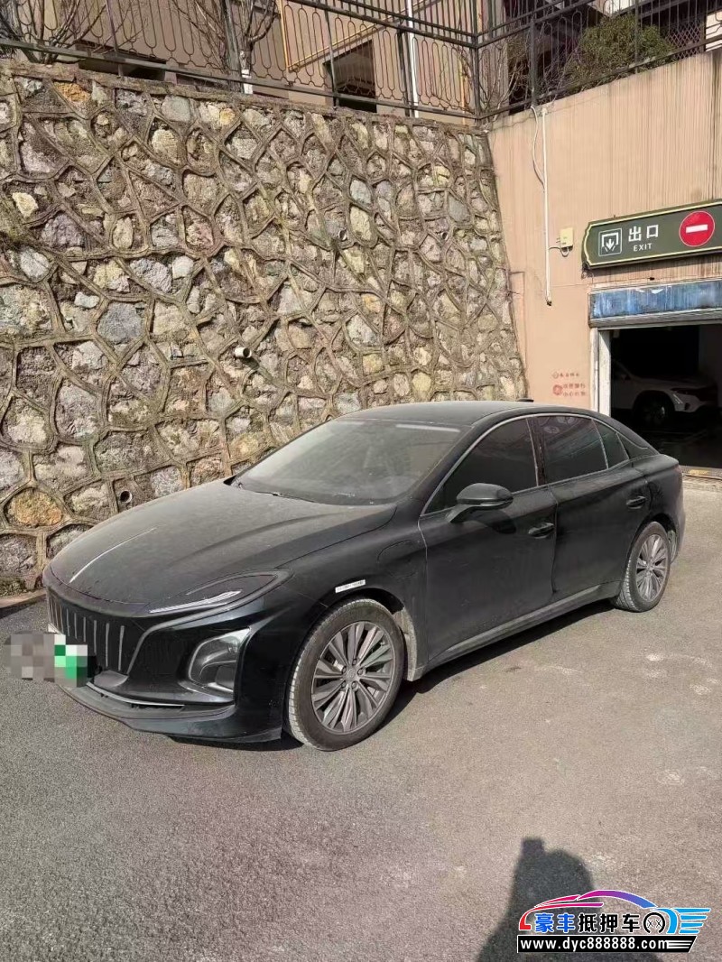 24年红旗EQM5轿车抵押车出售