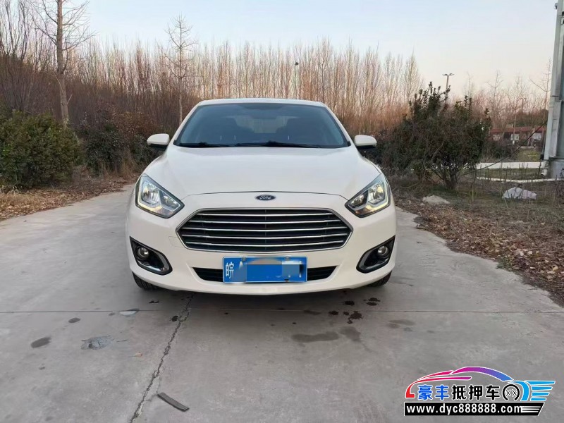 17年福特福睿斯轿车抵押车出售