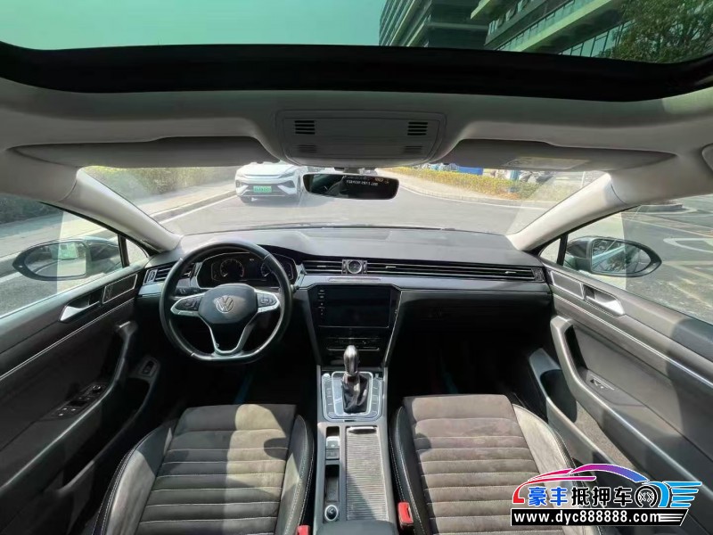 20年大众迈腾轿车抵押车出售