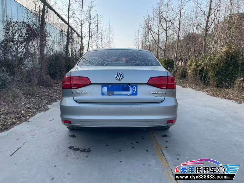 18年大众速腾轿车抵押车出售