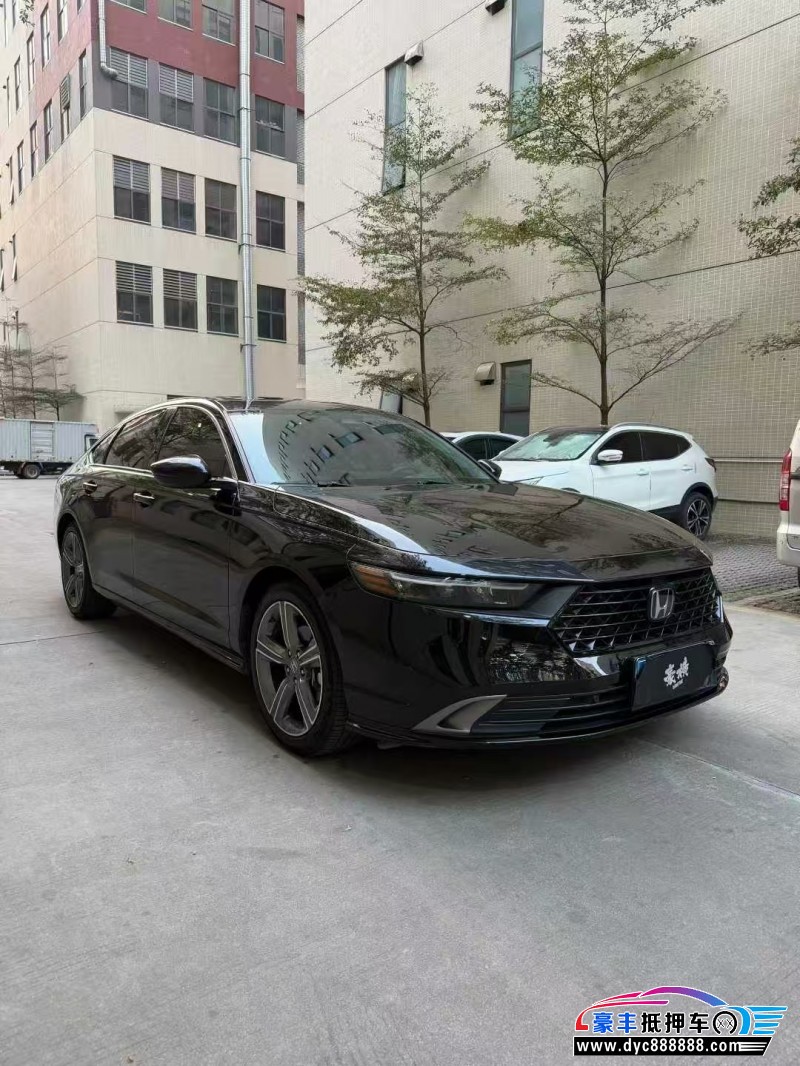 24年本田雅阁轿车抵押车出售