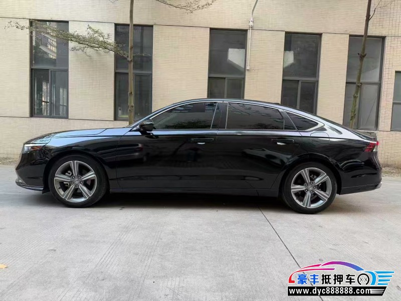 24年本田雅阁轿车抵押车出售