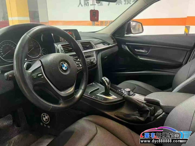 17年宝马3系轿车抵押车出售