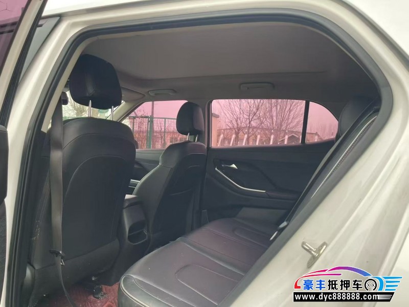 20年现代ix25轿车抵押车出售