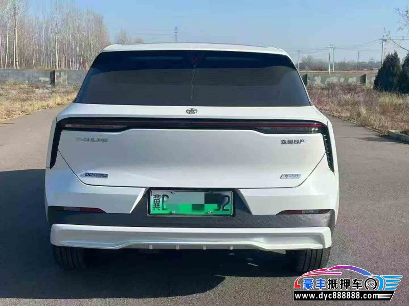 25年启辰大V轿车抵押车出售