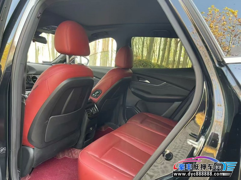 22年东风风行T5轿车抵押车出售