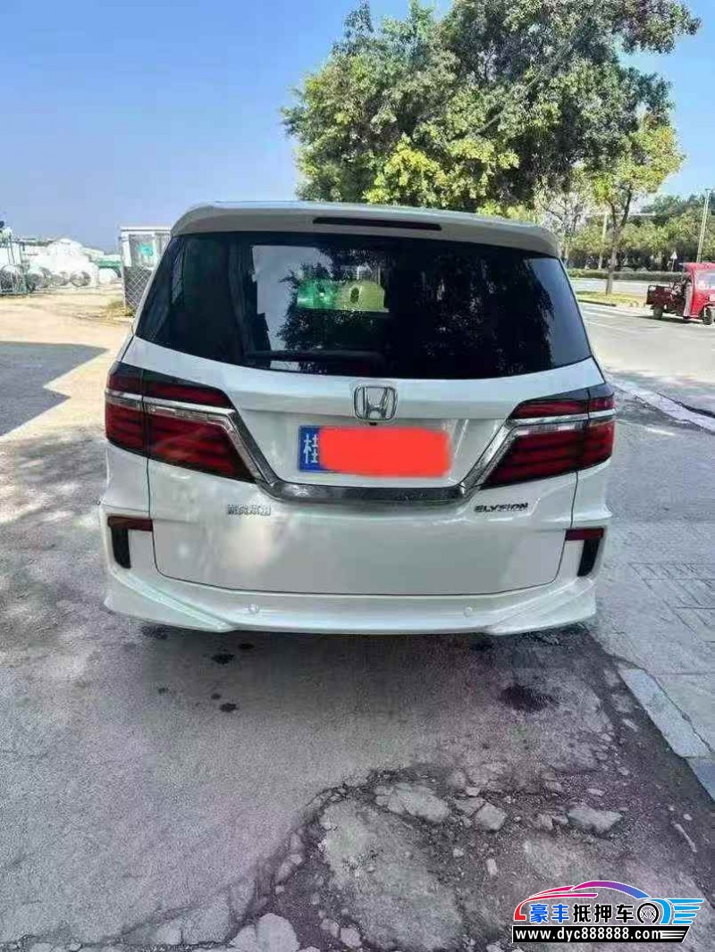 17年本田艾力绅轿车抵押车出售