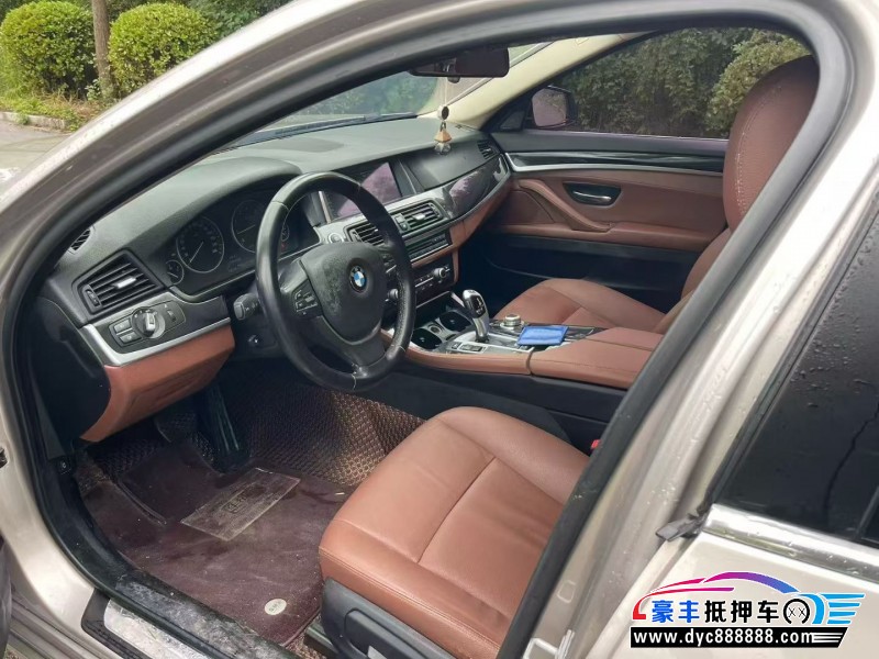 17年宝马5系轿车抵押车出售