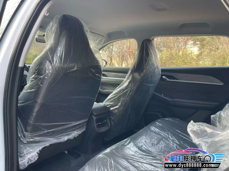 25年东风风神L7轿车抵押车出售