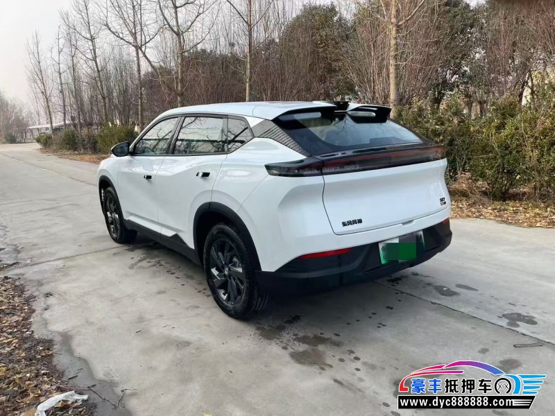 25年东风风神L7轿车抵押车出售