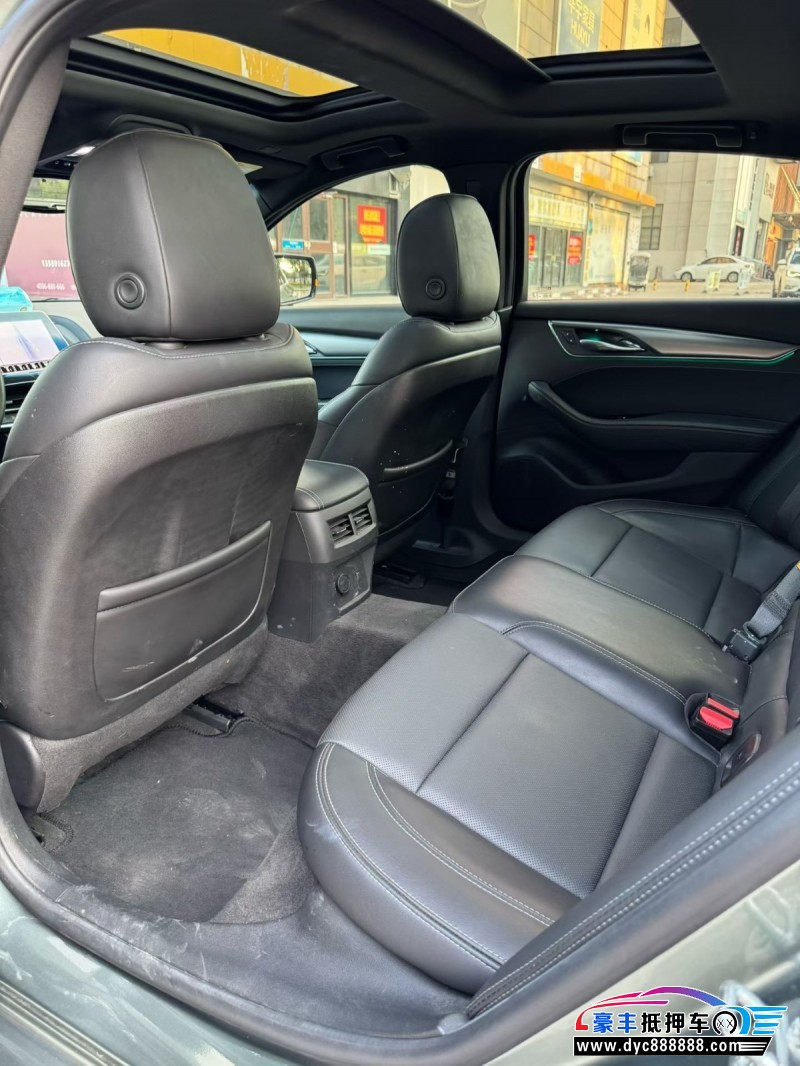 22年凯迪拉克CT5轿车抵押车出售