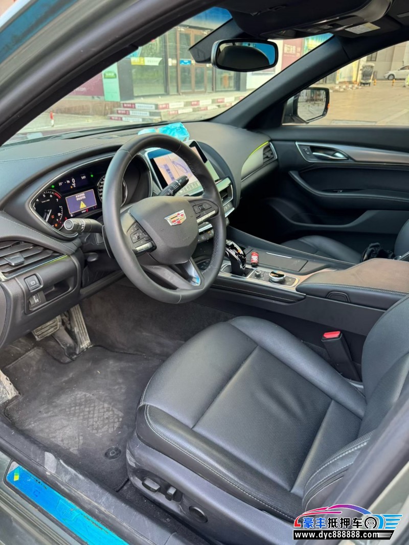 22年凯迪拉克CT5轿车抵押车出售