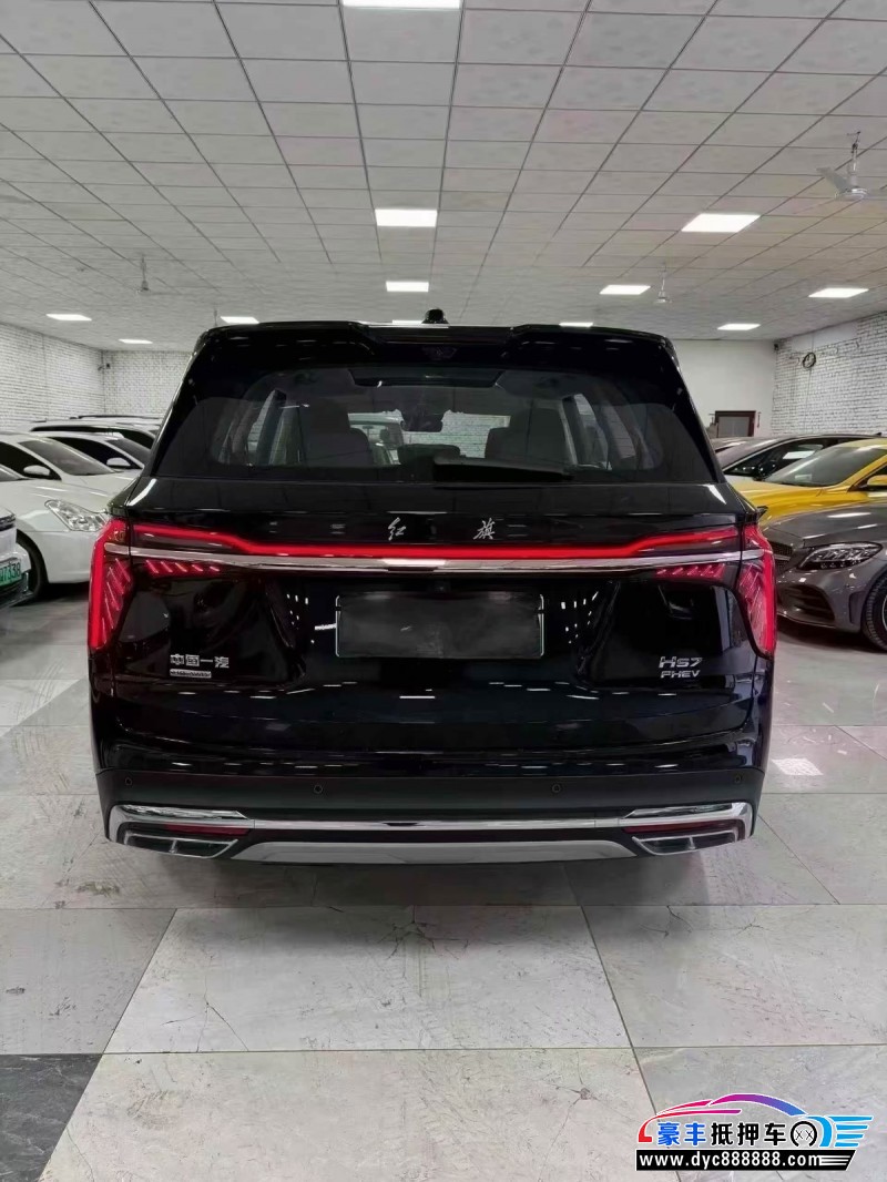 25年红旗HS7轿车抵押车出售