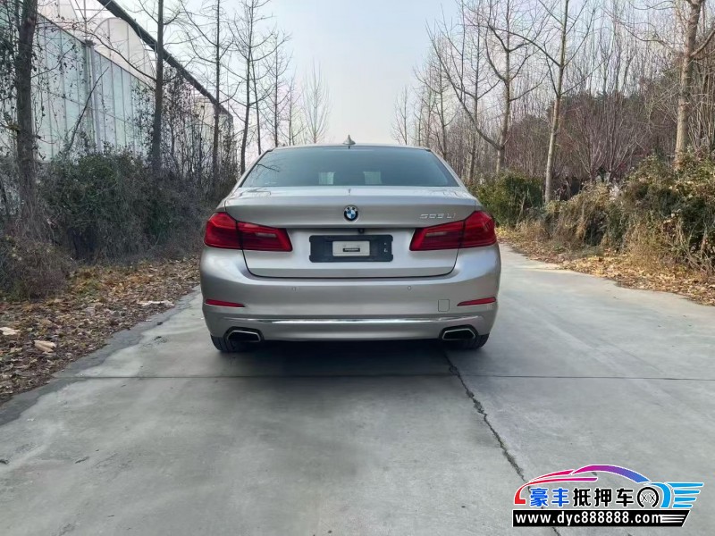19年宝马5系轿车抵押车出售
