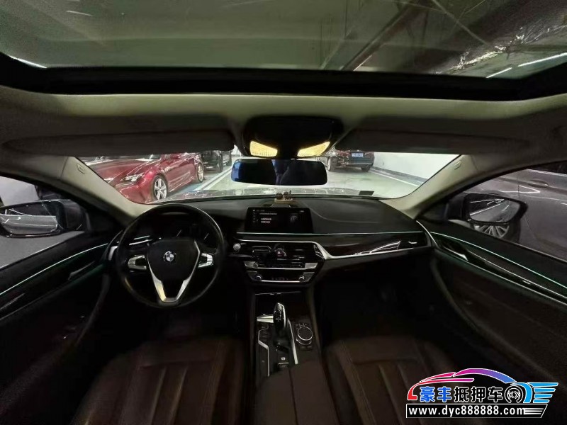 19年宝马5系轿车抵押车出售