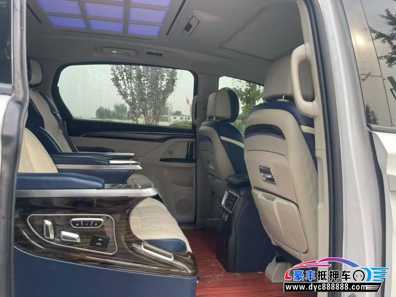 20年别克GL8轿车抵押车出售