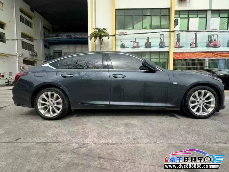 22年凯迪拉克CT5轿车抵押车出售