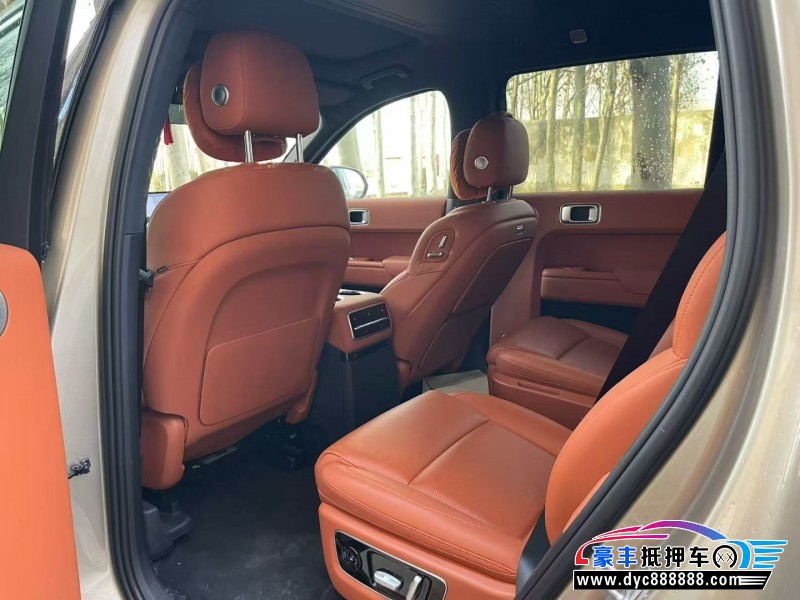 23年理想L9轿车抵押车出售