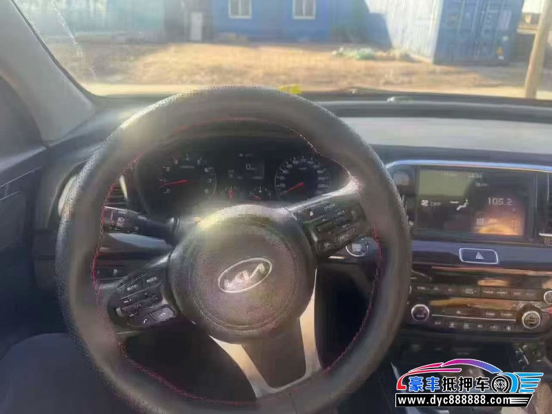 18年起亚K4轿车抵押车出售