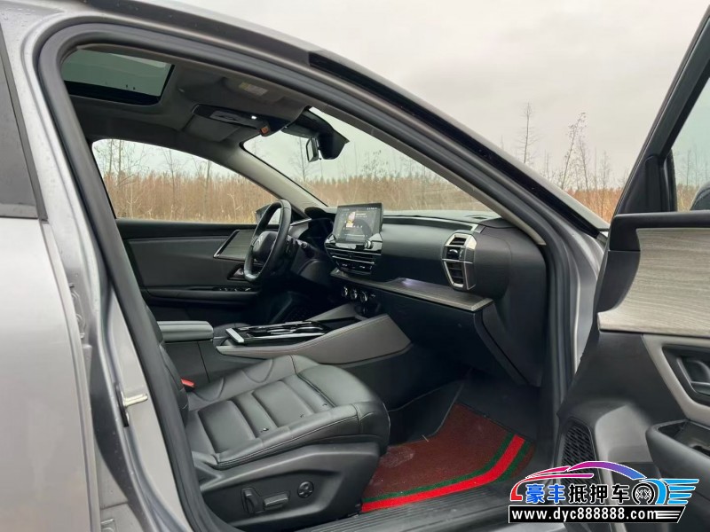 22年雪铁龙C5X轿车抵押车出售