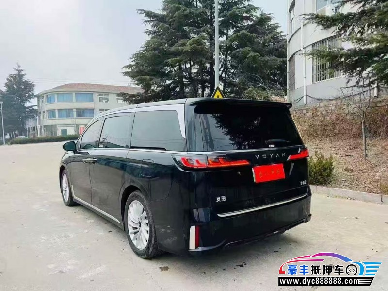 24年岚图梦想家轿车抵押车出售