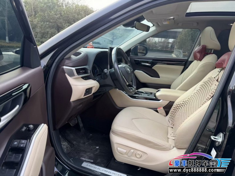 23年丰田汉兰达轿车抵押车出售