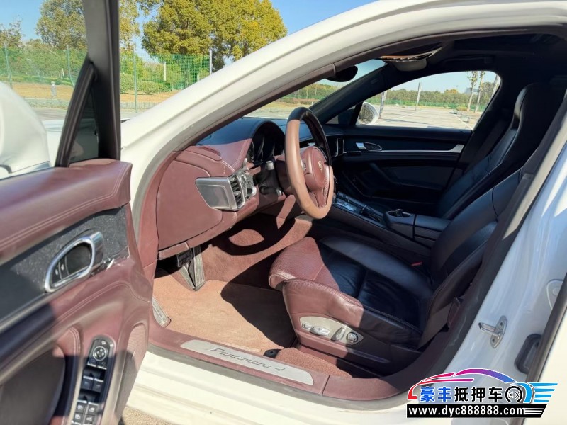 14年保时捷帕纳梅拉轿车抵押车出售