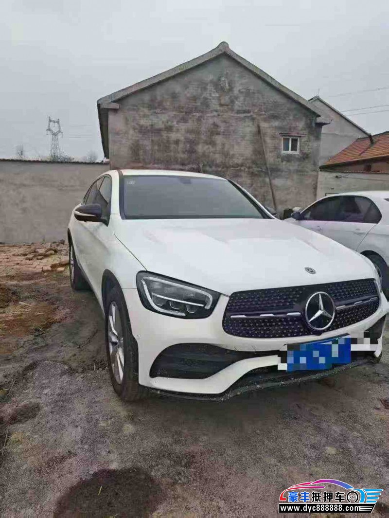 20年奔驰GLC轿车抵押车出售