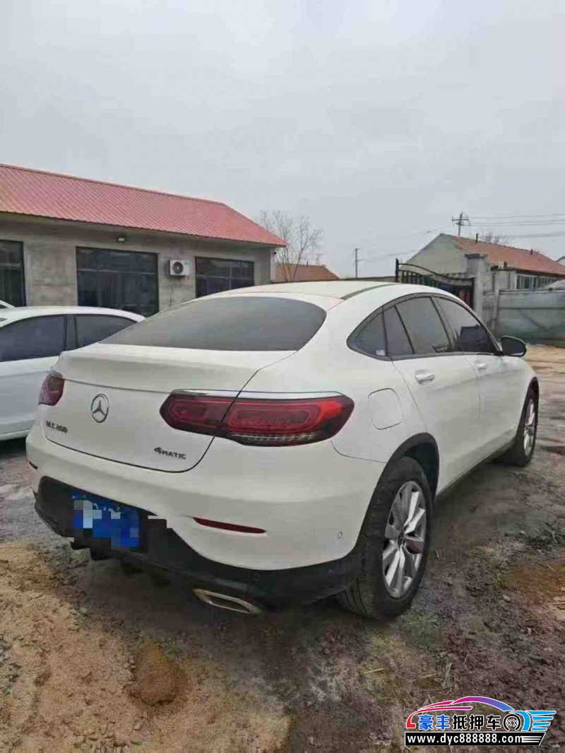20年奔驰GLC轿车抵押车出售