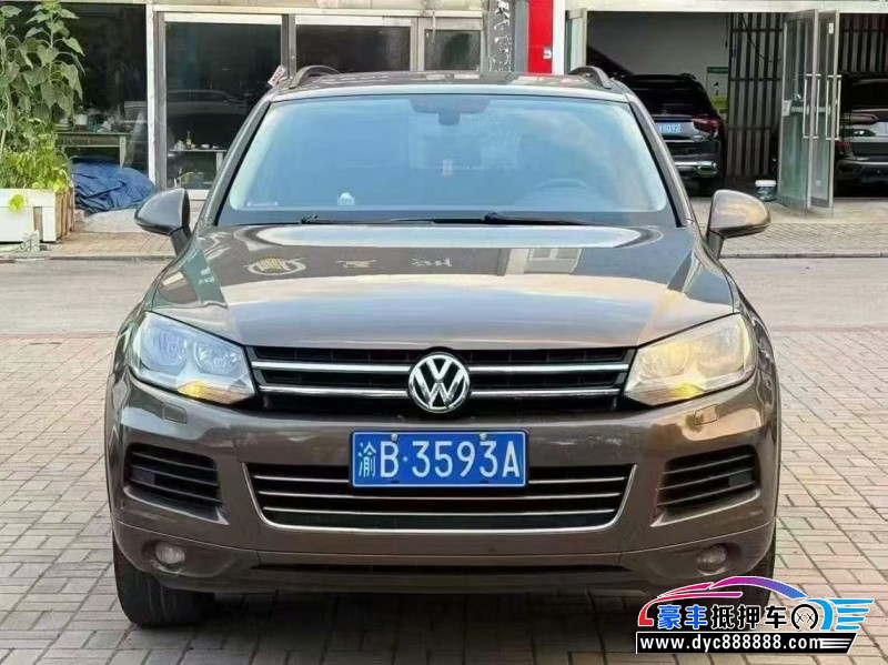 15年大众途锐轿车抵押车出售