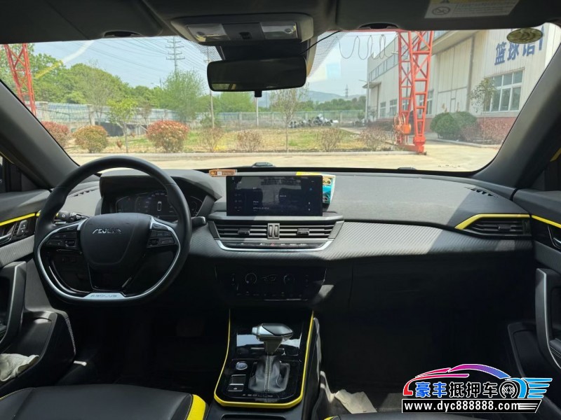 22年东风风神奕炫轿车抵押车出售